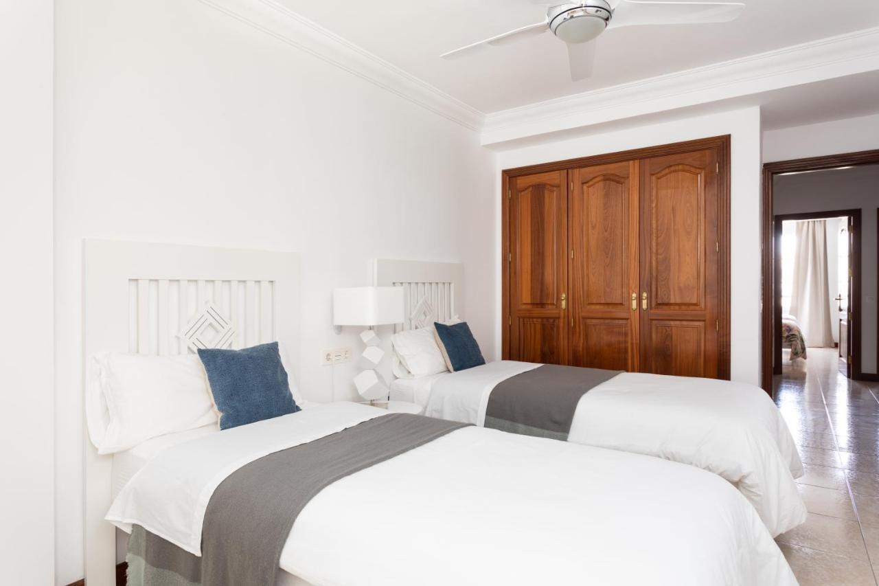 Rooms & Suites Balcony 3C أرّاثيفي المظهر الخارجي الصورة