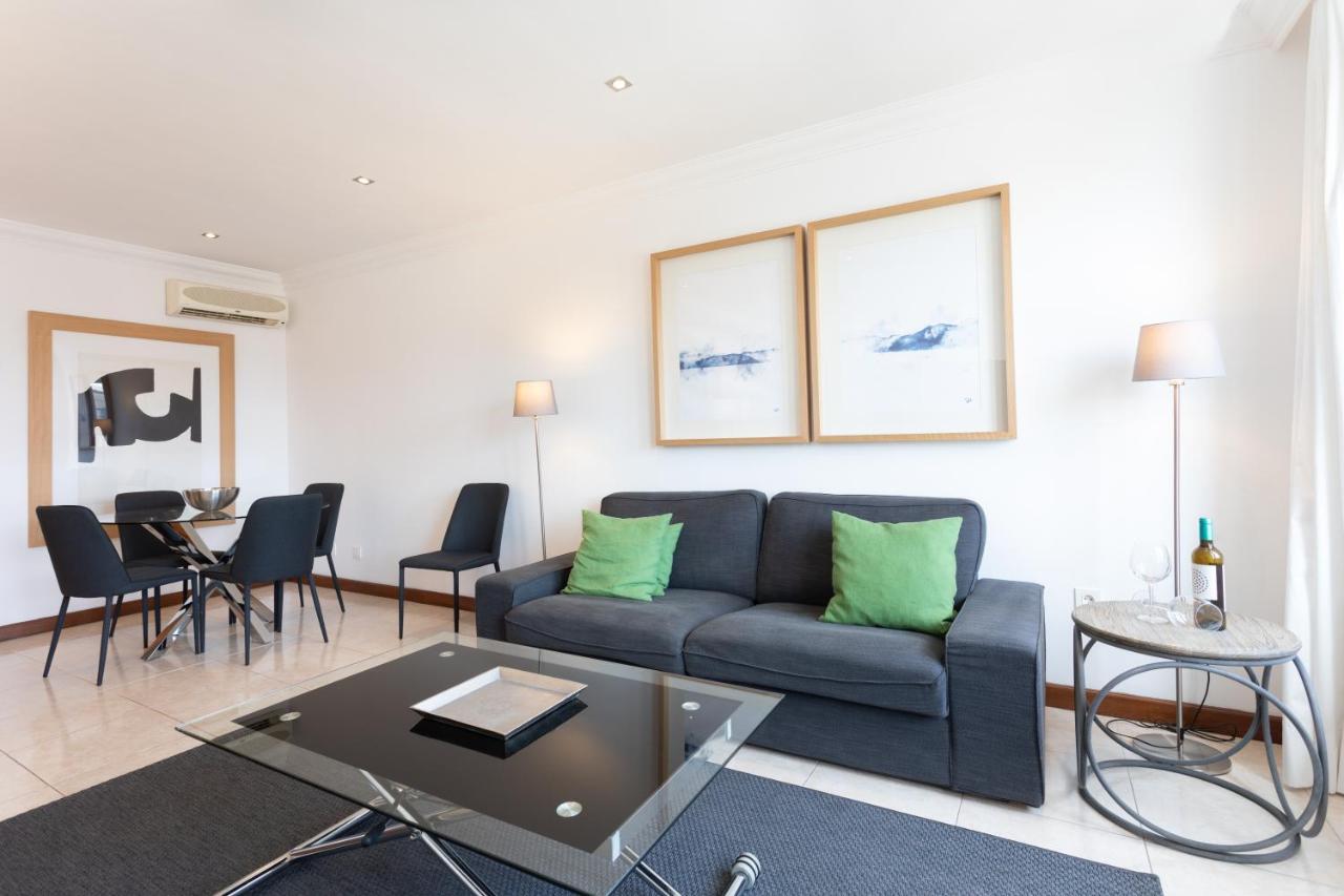 Rooms & Suites Balcony 3C أرّاثيفي المظهر الخارجي الصورة
