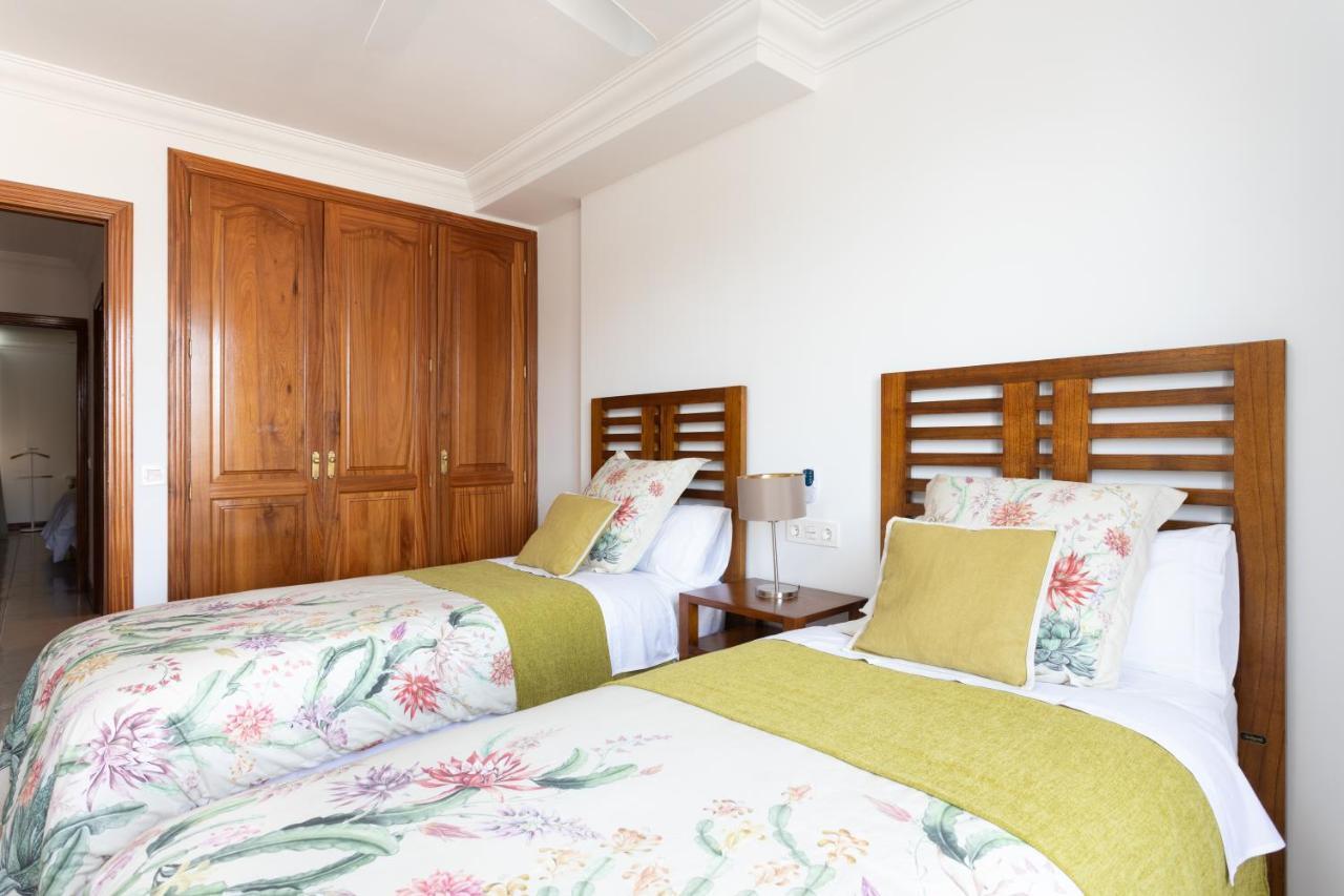 Rooms & Suites Balcony 3C أرّاثيفي المظهر الخارجي الصورة