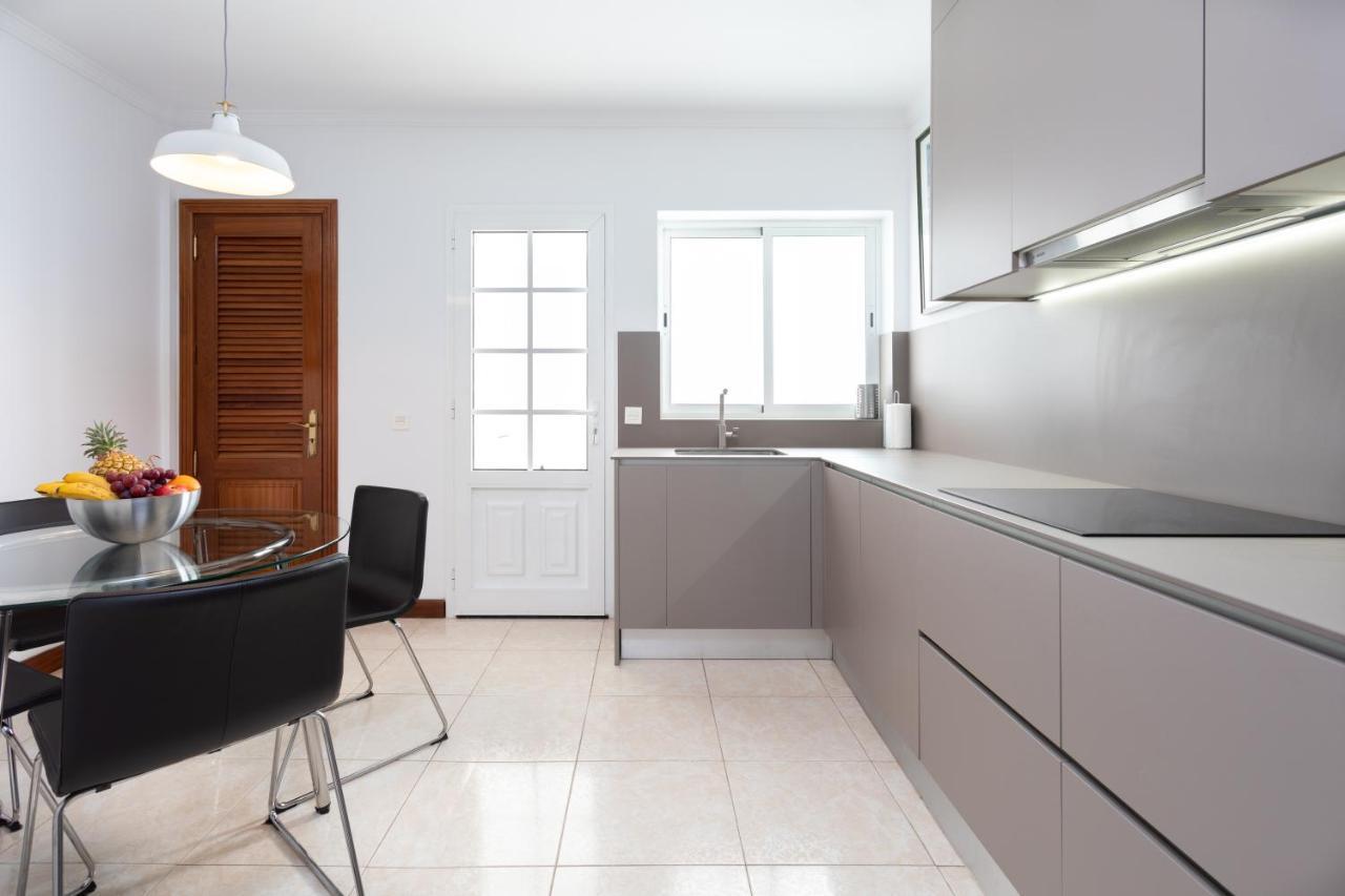 Rooms & Suites Balcony 3C أرّاثيفي المظهر الخارجي الصورة